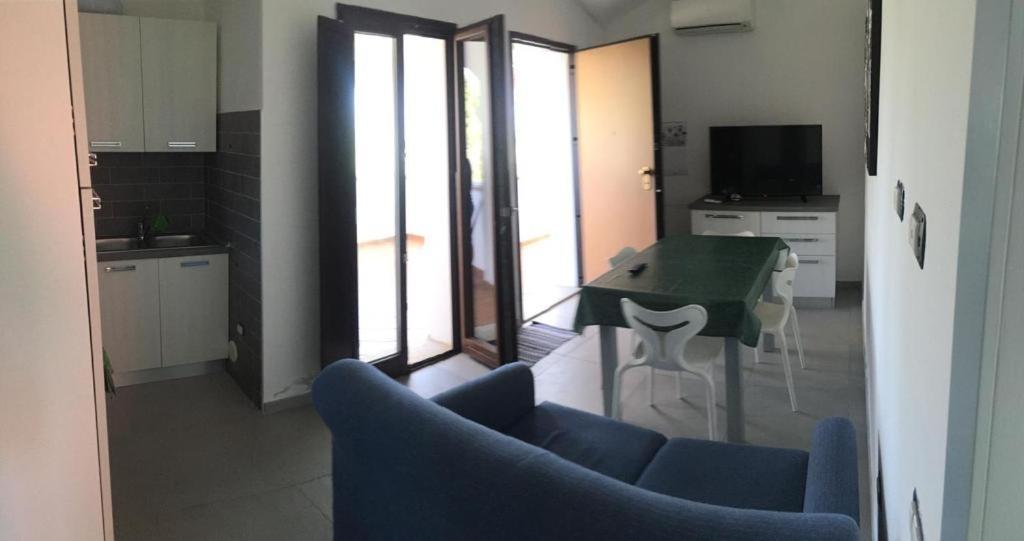 Borgo San Giorgio Apartment Àrbatax Exterior foto