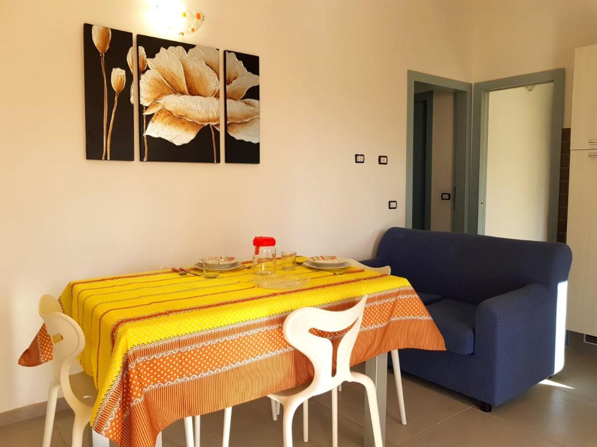 Borgo San Giorgio Apartment Àrbatax Exterior foto