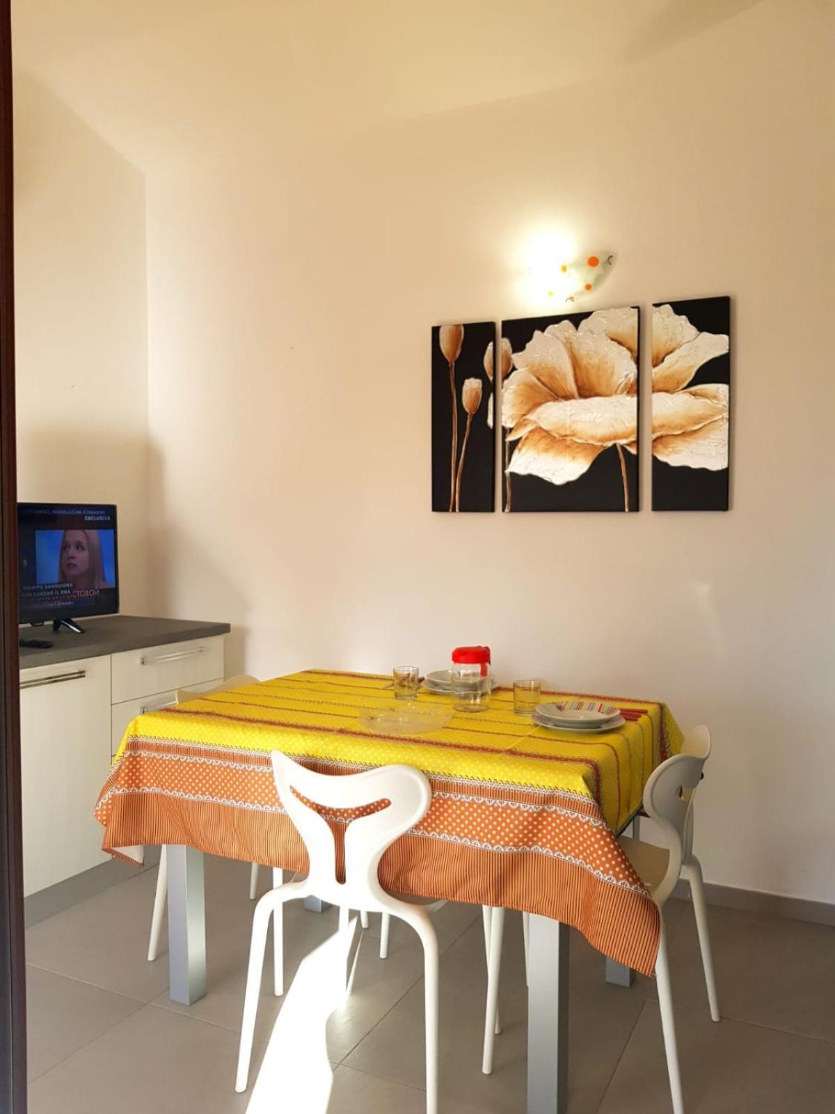 Borgo San Giorgio Apartment Àrbatax Exterior foto